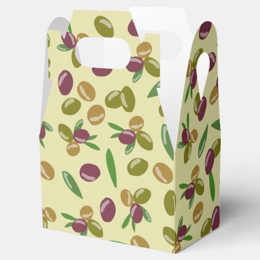 Patroon voor bijtende olijven en olijfbladeren bedankdoosjes (Geopend)