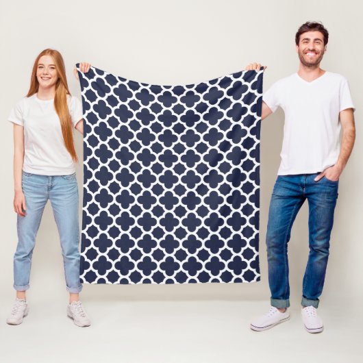 Patroon voor blauw en wit Quatrefoil Fleece Deken (In situ)