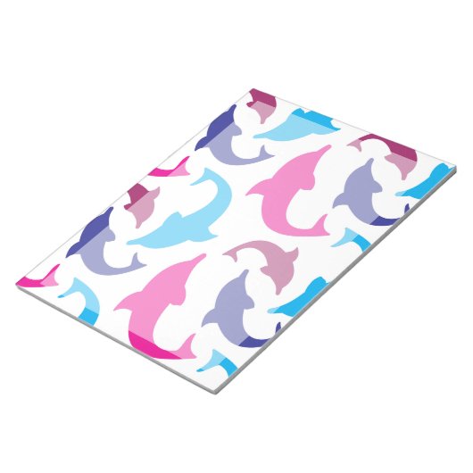 Patroon voor kleurrijke dolfijnen: warm roze Blauw Notitieblok (Schuin)