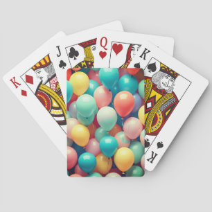 Patroon voor kleurrijke partijballons pokerkaarten