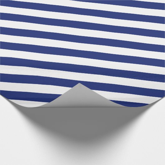 Patroon voor marineblauw en witte diagonale strepe cadeaupapier (Hoek)