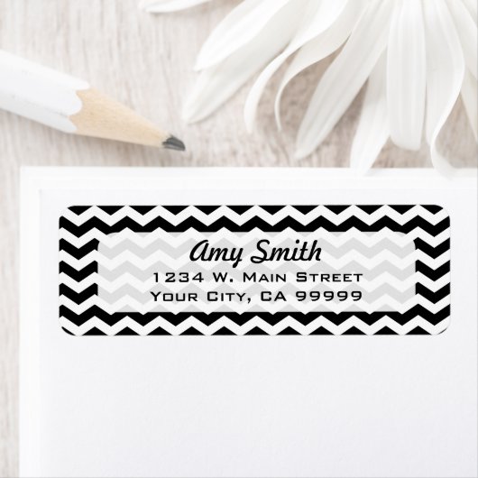 Patroon voor zwarte en witte Chevron Stripes Etiket (Insitu)