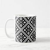 Patroon voor zwarte en witte kerstsnowflakes koffiemok (Links)
