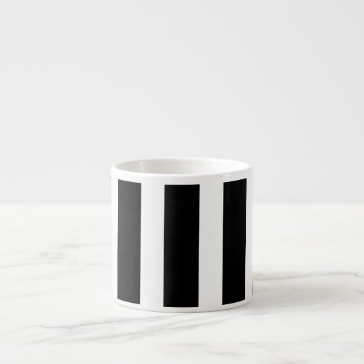 Patroon voor zwarte en witte verticale strepen espresso kop (Voorkant)