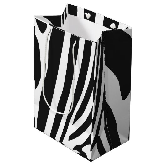 Patroon voor zwarte en witte Zebra-strepen Medium Cadeauzakje (Voorkant Gekanteld)