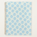 patroonblauw planner<br><div class="desc">Stijlvolle  pastelblauw bloempatroon planner. Exclusief voor u ontworpen door Happy Dolphin Studio!</div>