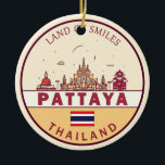 Pattaya Thailand City Skyline Embleem Keramisch Ornament<br><div class="desc">Pattaya minimalistisch,  kleurrijk kunstontwerp met monumenten en bezienswaardigheden van de stad in Thailand.</div>