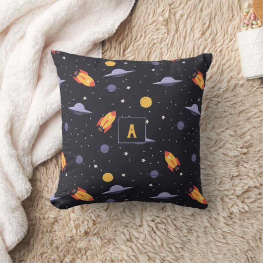 Pattern space lavender orange black monogram kussen (Deken)