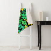 Pattern St. Patrick's Day Clovers Sherpa Deken (In situ)