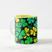Pattern St. Patrick's Day Clovers Tweekleurige Koffiemok (Voorkant links)