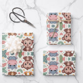 Patterned design featuring cartoon animals  inpakpapier vel