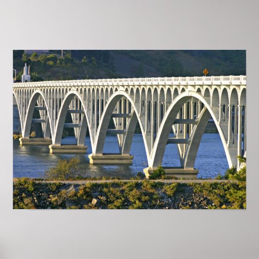 Patterson Memorial-brug snelweg 101 over Poster (Voorkant)