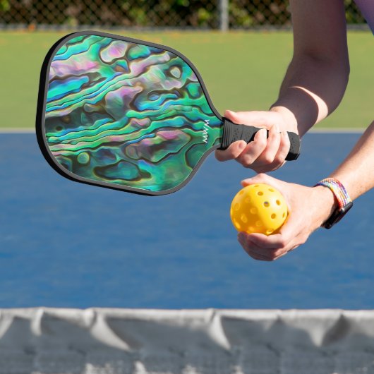 Paua Shell zien Pickleball Paddles met Monogram (Insitu)