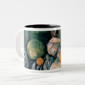 Paul Cezanne | Stilleven met Pitcher en Aubergi Tweekleurige Koffiemok (Voorkant links)