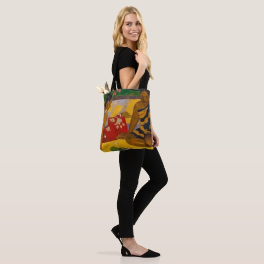 Paul Gauguin - Tahitiaanse vrouwen / Parau API Tote Bag (Op model)