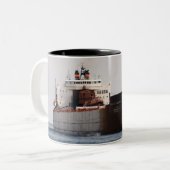 Paul R. Tregurtha Grote Meren Vrachtschip Koffie M Tweekleurige Koffiemok (Voorkant links)