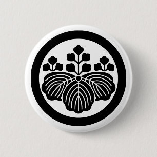Paulownia met 5&3 bloemen in cirkel ronde button 5,7 cm