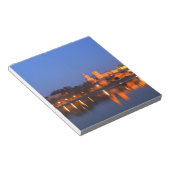 Paus Palace in Avignon en de Rijn in Notitieblok (Schuin)