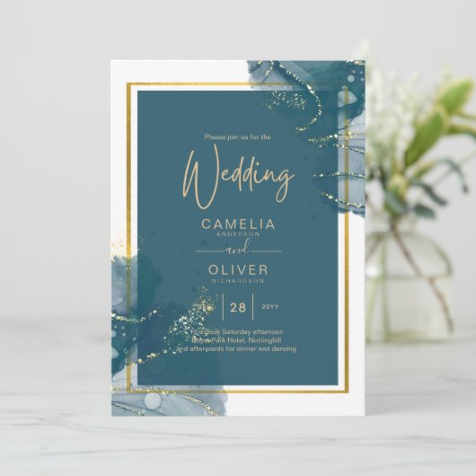 Pauwblauw Goud Alcohol INK Chic Trouw Uitnodiging (Staand voorkant)