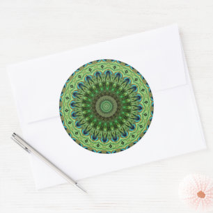 Pauwveer Mandala Smaragd en Blauwe Symmetrie Ronde Sticker