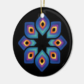 Pauwvlame (radiaal) keramisch ornament (Links)
