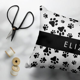 Paw Pattern, Dog Paws, Black and White, Jouw naam Accent Kussen