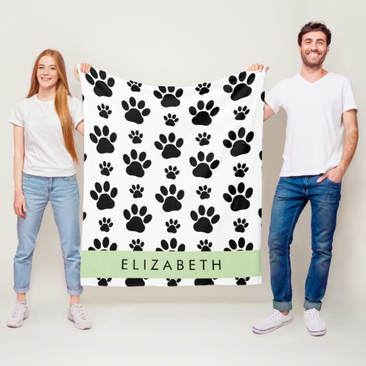 Paw Pattern, Dog Paws, Black and White, Jouw naam Fleece Deken (In situ)
