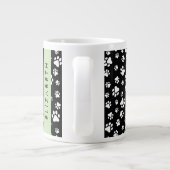 Paw Pattern, Dog Paws, Black and White, Jouw naam Grote Koffiekop (Achterkant)