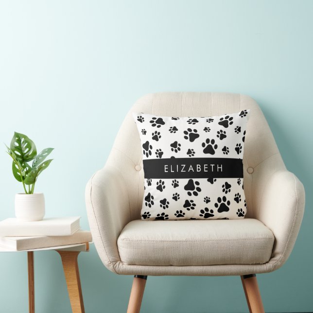 Paw Pattern, Dog Paws, Black and White, Jouw naam Kussen (Stoel)