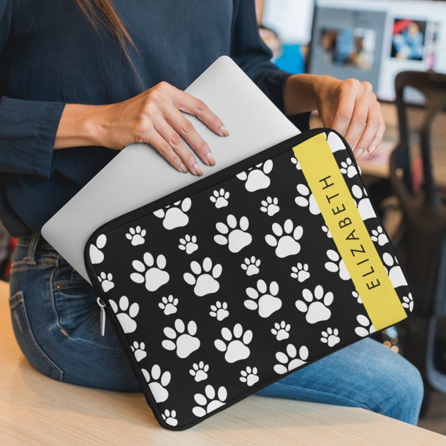 Paw Pattern, Dog Paws, Black and White, Jouw naam Laptop Sleeve (Creator heeft geüpload)