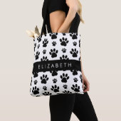 Paw Pattern, Dog Paws, Black and White, Jouw naam Tote Bag (Dichtbij)