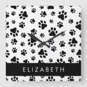 Paw Pattern, Dog Paws, Black and White, Jouw naam Vierkante Klok (Voorkant)