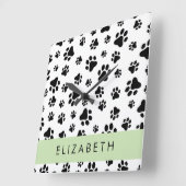 Paw Pattern, Dog Paws, Black and White, Jouw naam Vierkante Klok (Hoek)