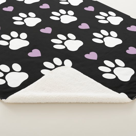 Paw Pattern, Dog Paws, White Paws, Lila Hearts Sherpa Deken (3/4)
