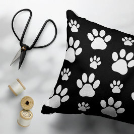 Paw Pattern, Paw Prints, Dog Paws, Black and White Kussensloop