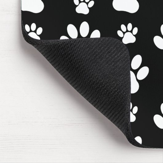 Paw Pattern, Paw Prints, Dog Paws, Black and White Muismat (Hoek)
