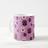 Paw Prints met rode harten op Roze Koffiemok (Voorkant links)