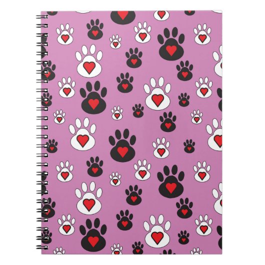 Paw prints met rode harten op roze notitieboek (Voorkant)