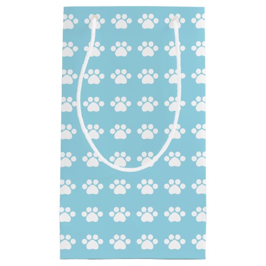 Paw Prints op blauwe achtergrond Klein Cadeauzakje (Voorkant)