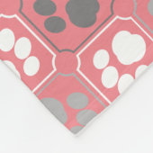 Paw Prints Tegel Design roze en grijs Fleece Deken (Hoek)