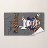 Paw-some Jump | Happy Bulldog Art Bad Handdoek (Handdoek)