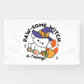 Paw-some Witch in Training - Schattigee Halloween- Spandoek (Horizontaal)
