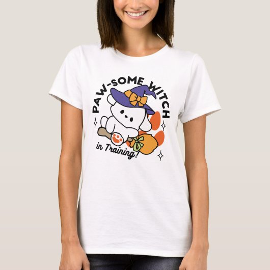 Paw-some Witch in Training - Schattigee Halloween- T-shirt (Voorkant)