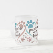 Pawprints op mijn hart - kleurrijke Frosted Pet Mo Matglas Koffiemok (Voorkant links)