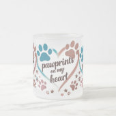Pawprints op mijn hart - kleurrijke Frosted Pet Mo Matglas Koffiemok (Center)