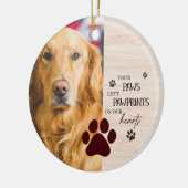 Pawprints op onze harten Gepersonaliseerde hond Me Keramisch Ornament (Links)