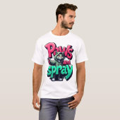 Paws and Spray – Stadsgraffiti, straatkunst T-shirt (Voorkant volledig)
