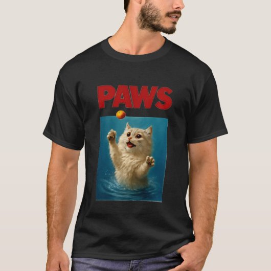 Paws Parody Black Cat Chasing a Cute Scared Mouse  T-shirt (Voorkant)