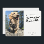 Pawsome Howlidays | Dog Photo Holiday Kaart<br><div class="desc">Hondenliefhebbers! Verstuur deze grappige, met de hand geschreven "Pawsome Howlidays"-hond met de foto-vakantiekaart naar familie en vrienden om de feestelijke eer te verspreiden.U kunt de kaart personaliseren door de foto, namen, het jaar en de groeten eenvoudig te wijzigen. Als u dit wenst, kunt u de achtergrondkleur ook veranderen door de...</div>