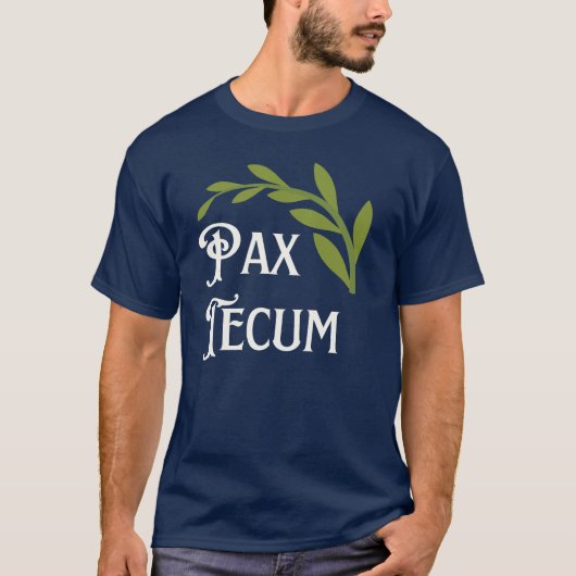 Pax Tecum Vrede met je katholieke Latijnse massa T-shirt (Voorkant)